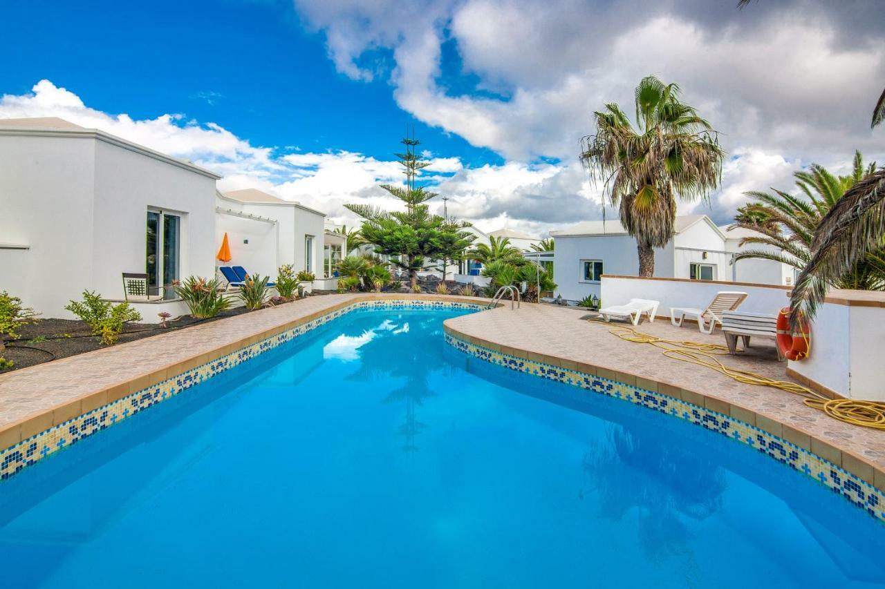 Charco Del Palo Bungalows Buitenkant foto